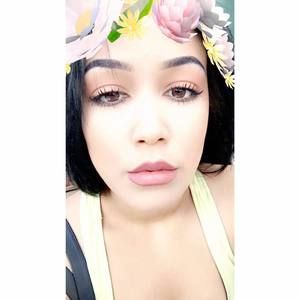 Meet your Posher, Madeline