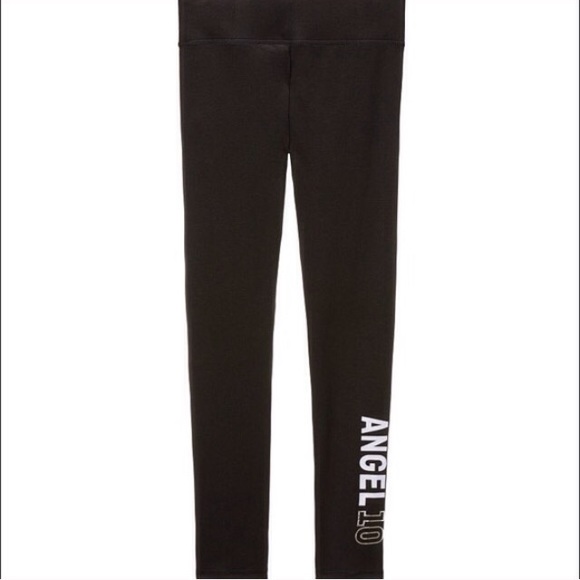Victoria's Secret "Everywhere Legging" size M