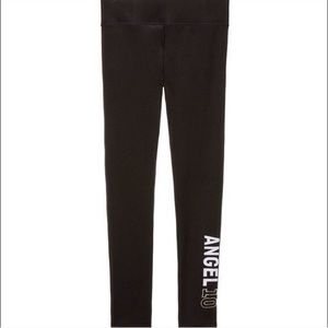 Victoria's Secret "Everywhere Legging" size M