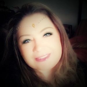 Meet your Posher, Yvonne