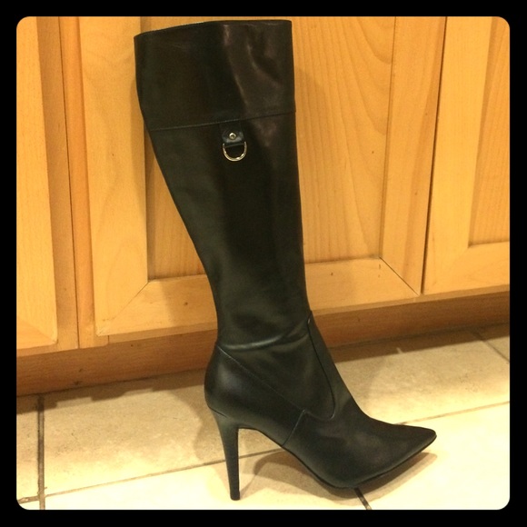 Genuine leather boots