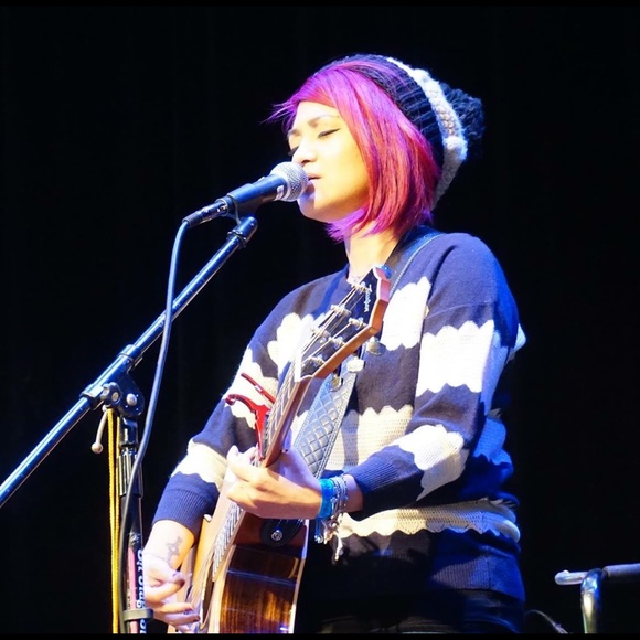 Meet your Posher, Candice - Picture 4 of 8