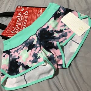 NWT Lululemon cloud Methol shorts sz4
