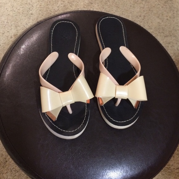 Flip flops - Picture 3 of 3