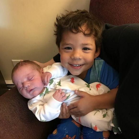 Meet your Posher, Shelly - Picture 1 of 1