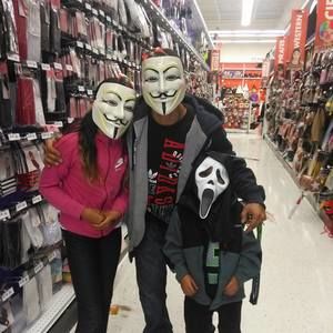 Meet your Posher, Ray