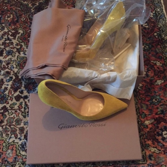Gianvito camoscio pumps