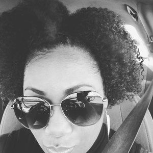 Meet your Posher, Latasha