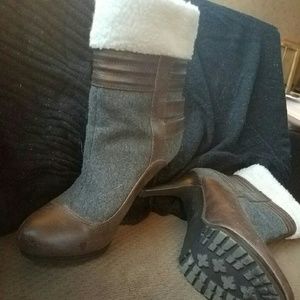 Elle ankle boots