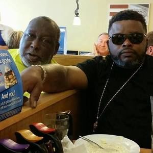 Meet your Posher, Barry