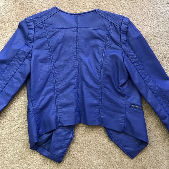 Jacket - Picture 2 of 2
