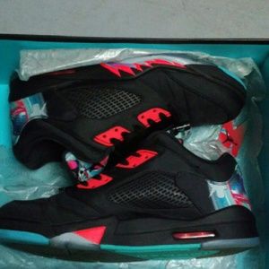 Chinese new year 5s lows