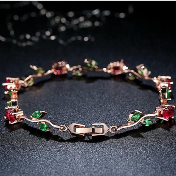 Winter Apparel Jewelry - 18K Rose Gold Leaf Chain & Link Bracelet