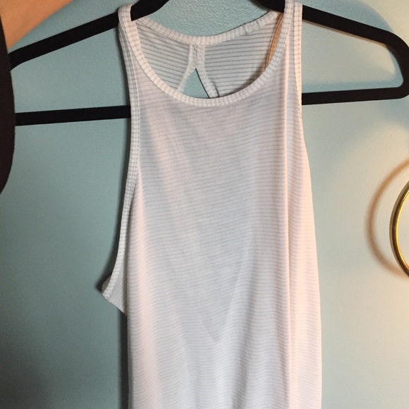 NWT lululemon yoga shirt.