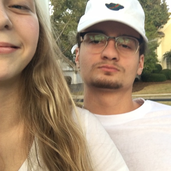 Meet your Posher, Brett - Picture 1 of 1