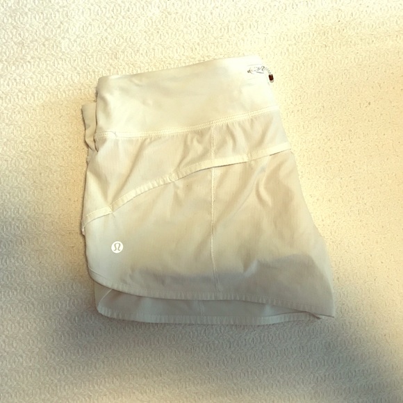 Lululemon Run Time Shorts 2 way stretch 4