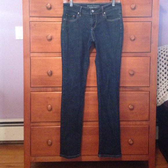 Banana Republic sz 2 classic skinny blue jeans