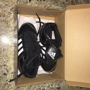 🚨CLEARENCE🚨Adidas Baseball ⚾️ shoes