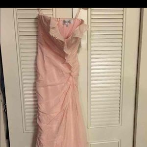 Beautiful Peach Bagley Mischka Evening/ Prom Gown