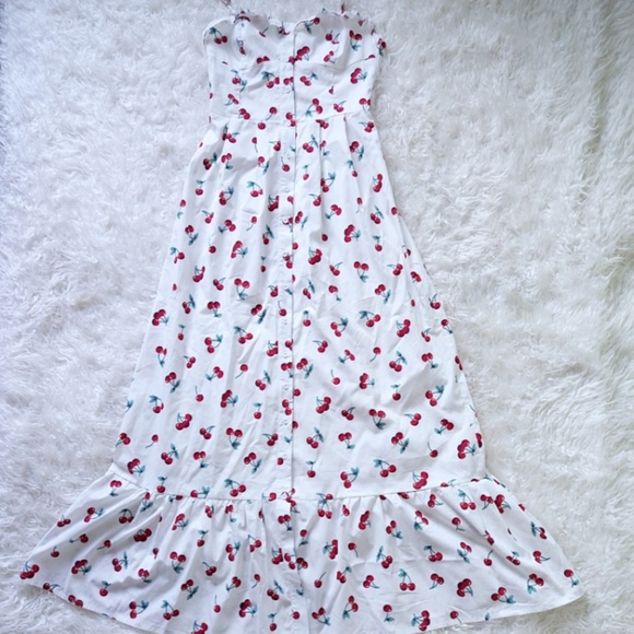 Cherry Print Maxi Dress - Picture 7 of 7