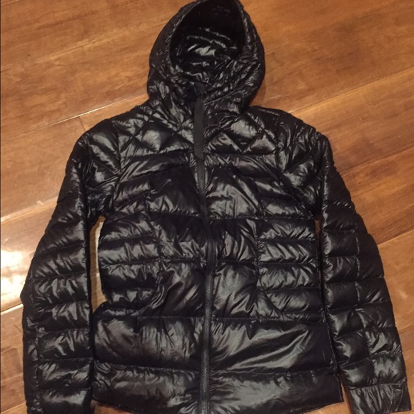 Lululemon Fluffin Awesome jacket size 6