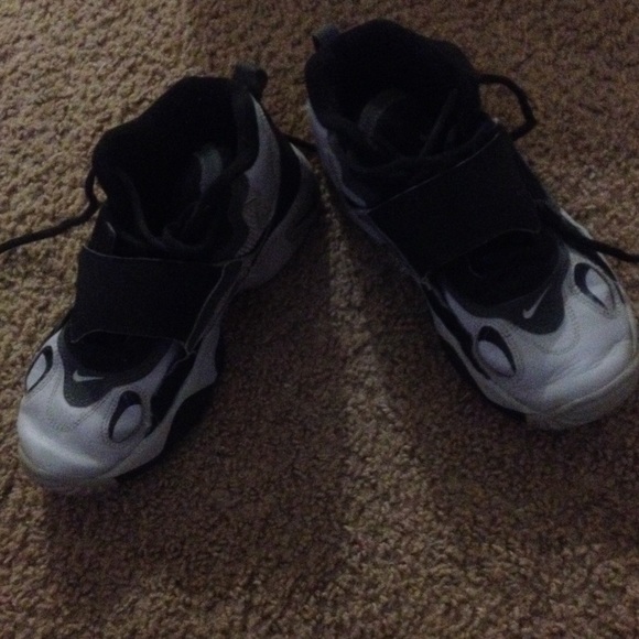 Air speed turf. - Picture 2 of 2