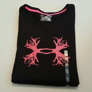 Under Armour T-shirt