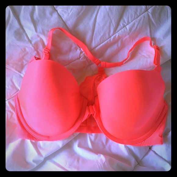 34 D VS front closure, lace back bra