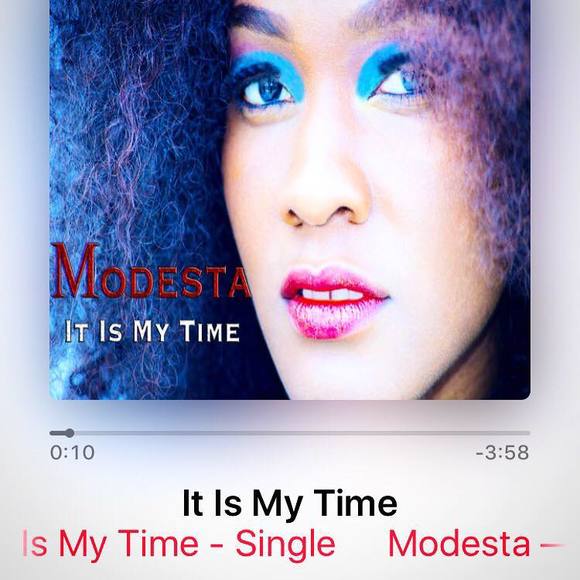 Meet your Posher, Modesta