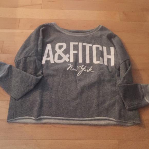Abercrombie and fitch cropped grey sweatshirt