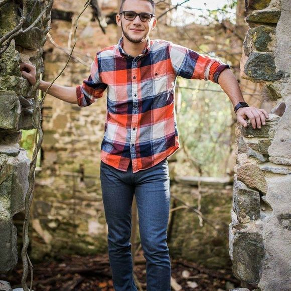 Meet your Posher, Ryan - Picture 1 of 1