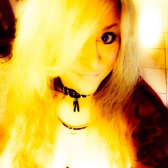 Meet your Posher, Angel - Picture 2 of 2