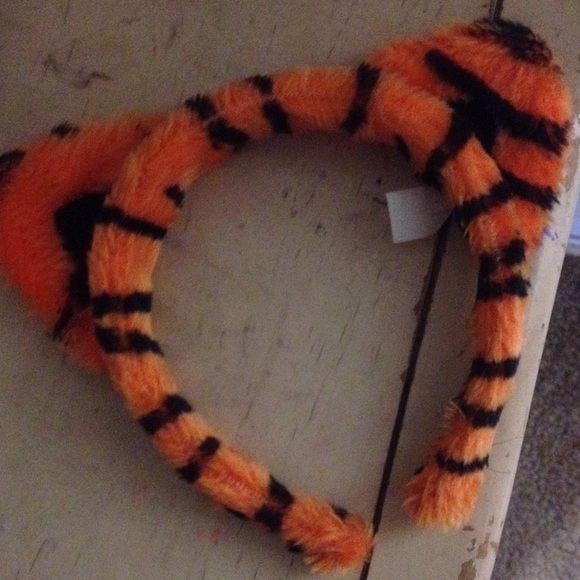 Tiger ears. - Picture 1 of 1
