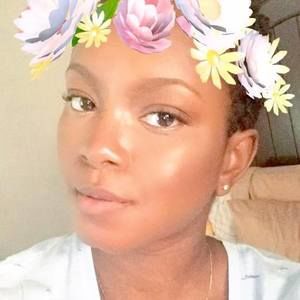 Meet your Posher, Jamila