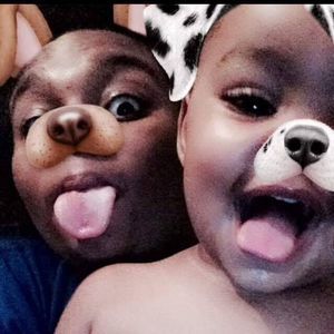 Meet your Posher, Leoniecia