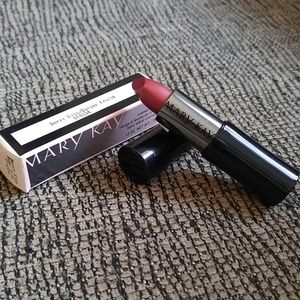 Mary Kay Creme Lipstick