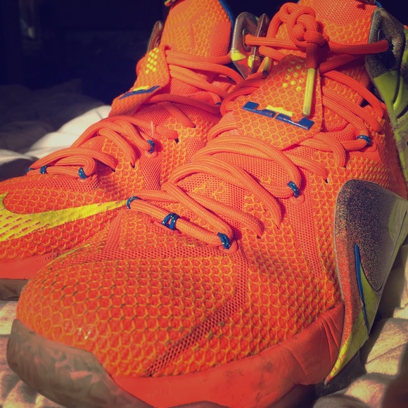 Nike lebron 6 meridians orange.