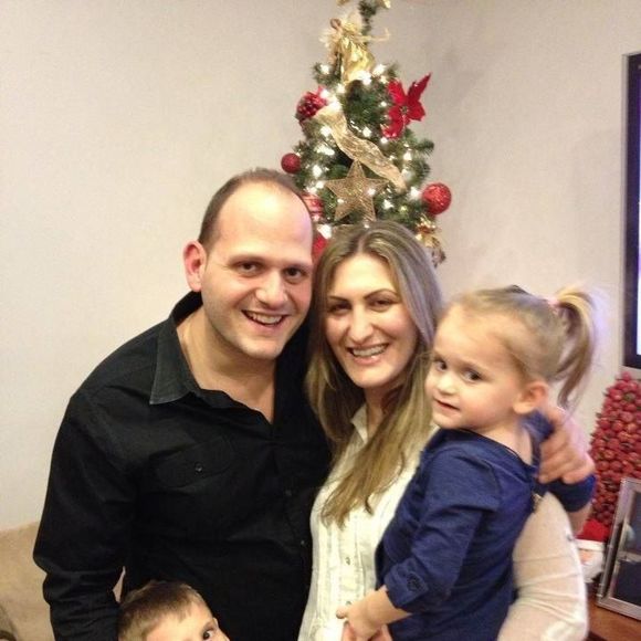 Meet your Posher, Farrah - Picture 1 of 1