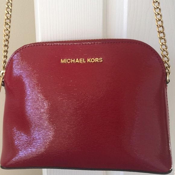 Michael Kors Handbags - Michael Kors Cross body