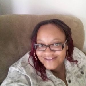 Meet your Posher, Teaira