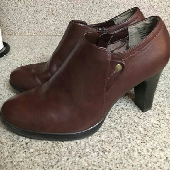 rialto Shoes - PHIONA Brown Smooth Bootie