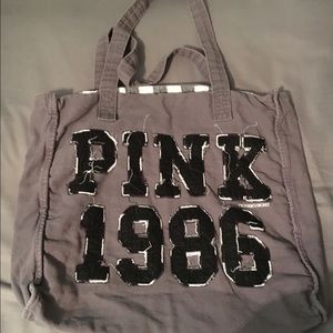 Victoria's Secret Pink bag.