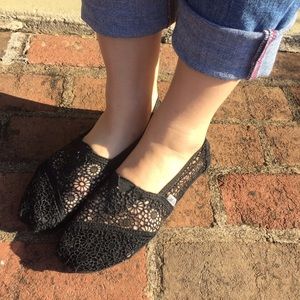Black Lace Toms