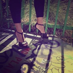 Gorge Trek Bottom Heels