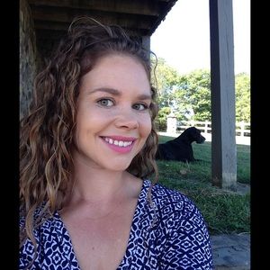 Meet your Posher, Whitney