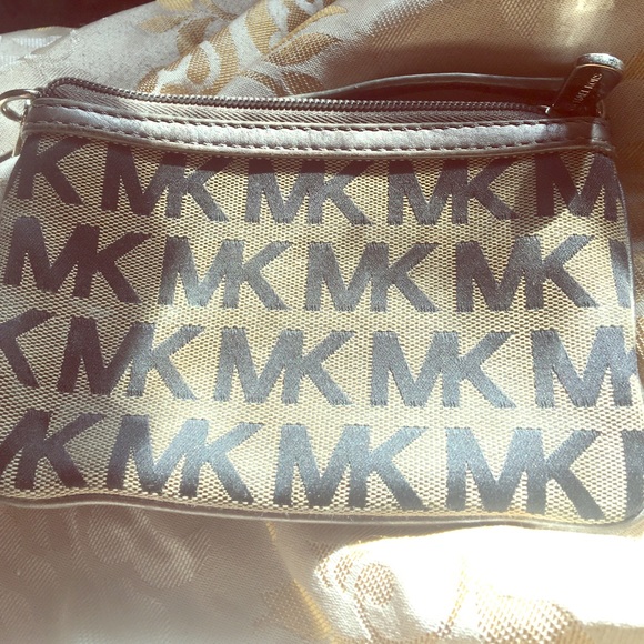 MK bag - Picture 1 of 1