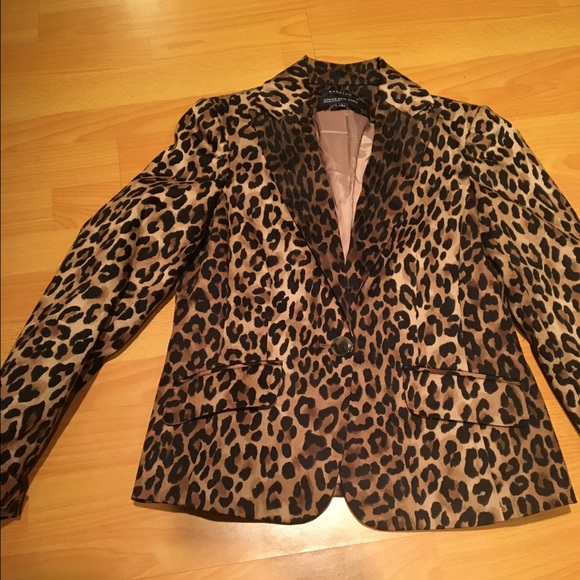 Jones of New York Leopard blazer