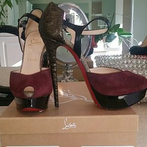 Christian Louboutin - N?299