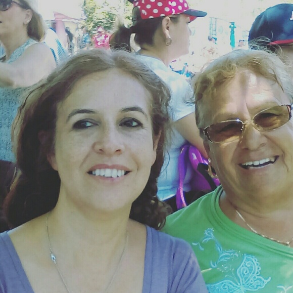 Meet your Posher, Grace - Picture 2 of 3