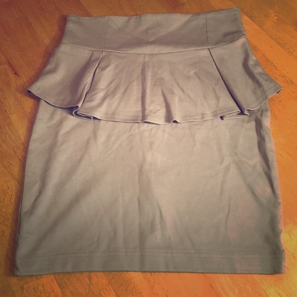 Grey Pencil Skirt Cotton On - Picture 1 of 1